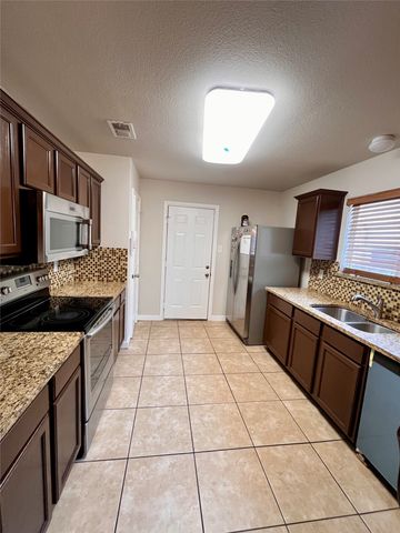 2336 Summit Lane, Dallas, TX 75227
