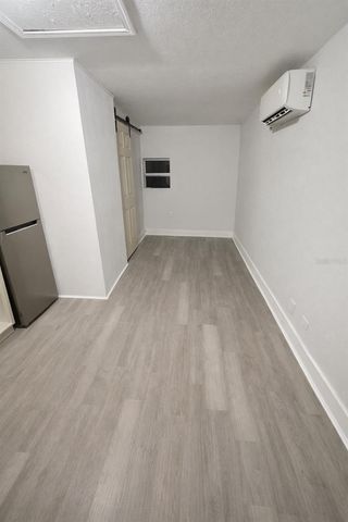 8917 N WILLOW AVENUE, Tampa, FL 33604