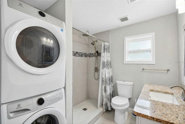 8917 N WILLOW AVENUE, Tampa, FL 33604