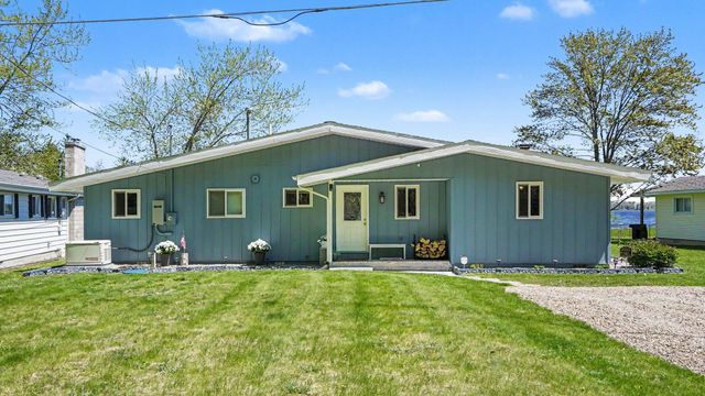 4440 Loon Lake Road, Plainfield Twp, MI 48739
