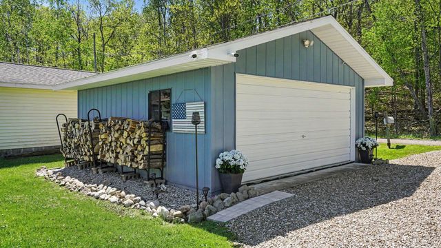 4440 Loon Lake Road, Plainfield Twp, MI 48739