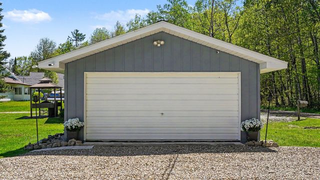 4440 Loon Lake Road, Plainfield Twp, MI 48739