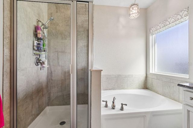 14304 PARKSIDE RIDGE WAY, Lithia, FL 33547