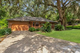 708 Red Fern Road, Tallahassee, FL 32308