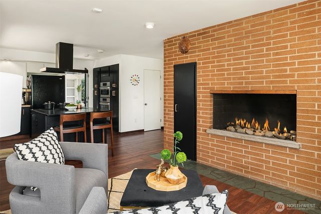 5757 64th Avenue NE, Seattle, WA 98105