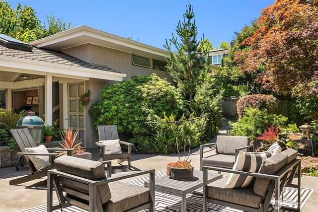 5757 64th Avenue NE, Seattle, WA 98105