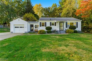 12855 Redwood Avenue NW, Uniontown, OH 44685