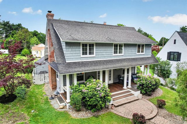 18 Mountain Road, Cornwall On Hudson, NY 12520