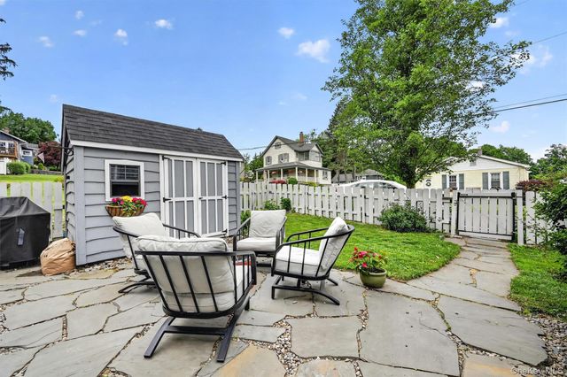 18 Mountain Road, Cornwall On Hudson, NY 12520