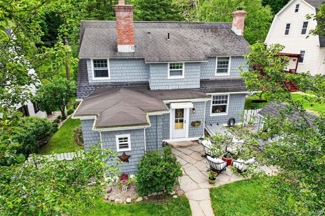18 Mountain Road, Cornwall On Hudson, NY 12520