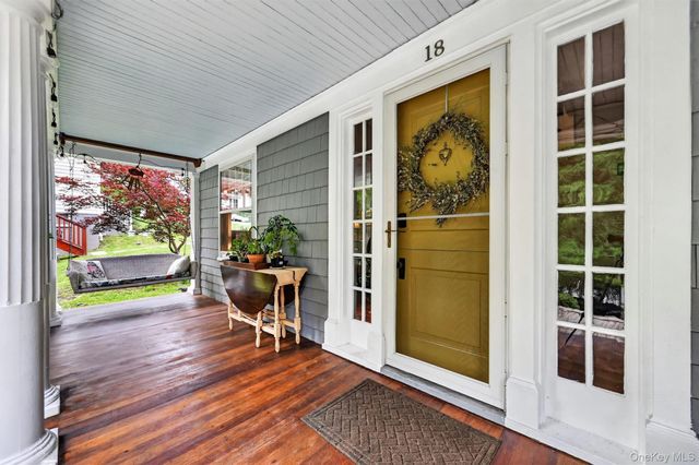 18 Mountain Road, Cornwall On Hudson, NY 12520