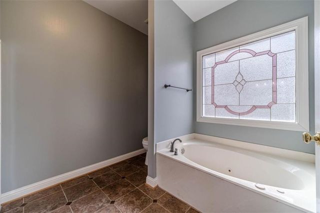 4998 Planters Way, Flowery Branch, GA 30542