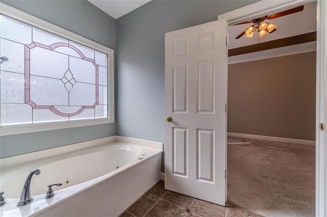 4998 Planters Way, Flowery Branch, GA 30542