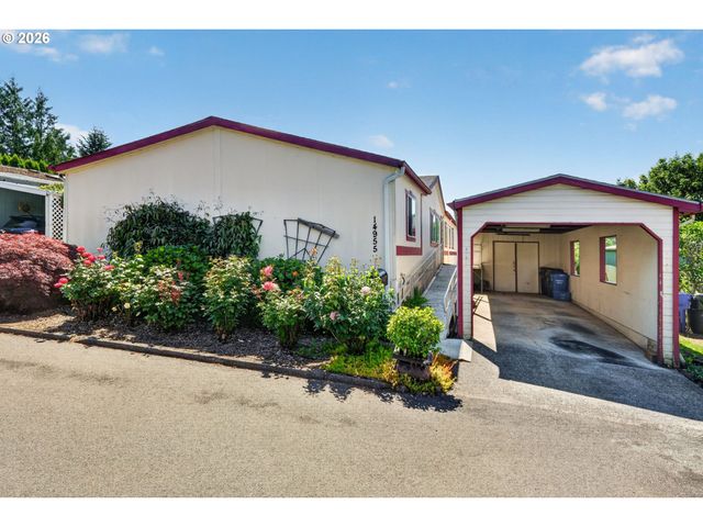 14955 S BLUE VISTA Dr 246, Oregon City, OR 97045