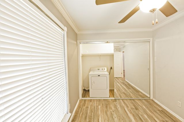 10590 High Hollows Drive 284, Dallas, TX 75230