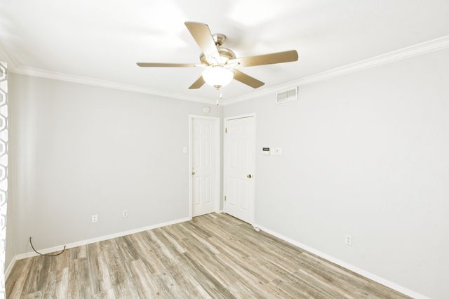 10590 High Hollows Drive 284, Dallas, TX 75230