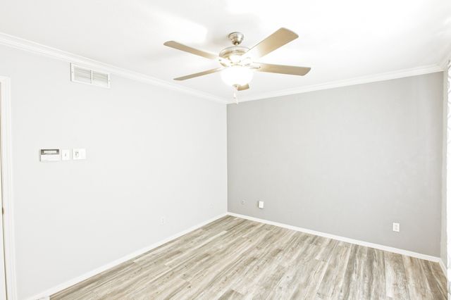 10590 High Hollows Drive 284, Dallas, TX 75230