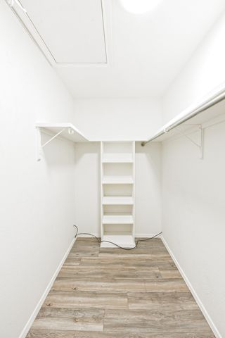 10590 High Hollows Drive 284, Dallas, TX 75230