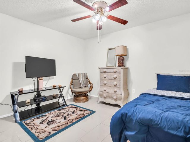 1202 PALM DRIVE, Tarpon Springs, FL 34689