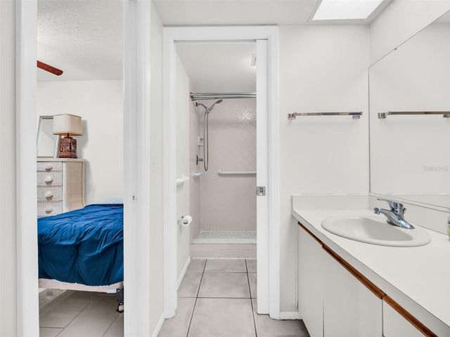 1202 PALM DRIVE, Tarpon Springs, FL 34689