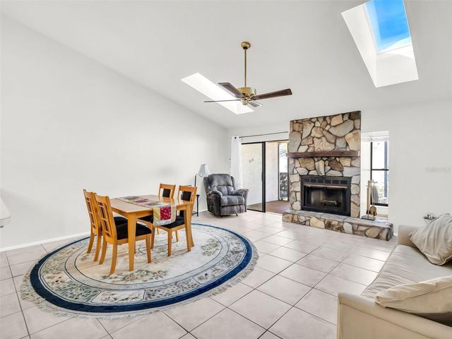 1202 PALM DRIVE, Tarpon Springs, FL 34689