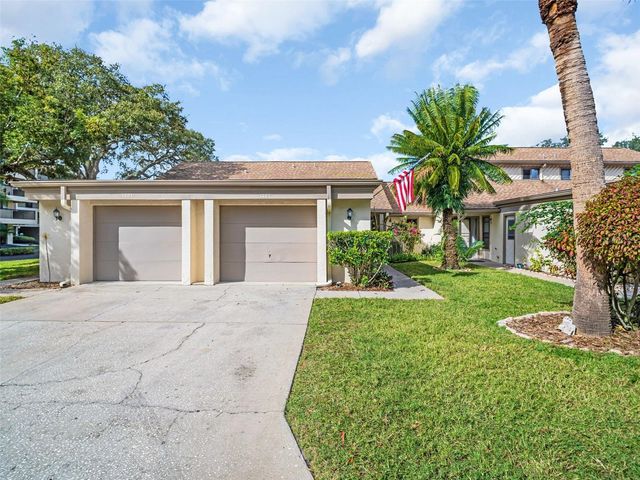 1202 PALM DRIVE, Tarpon Springs, FL 34689