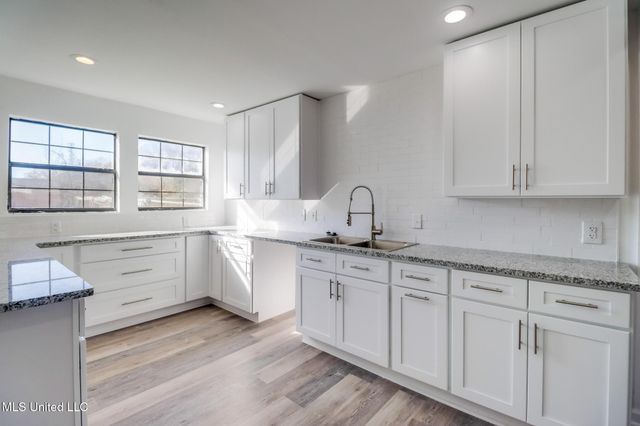 200 La Rosa Road, Long Beach, MS 39560