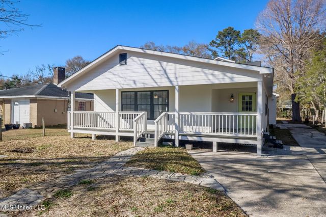 200 La Rosa Road, Long Beach, MS 39560