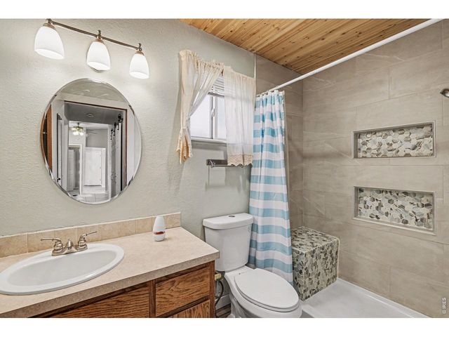 915 White Elm Dr, Loveland, CO 80538