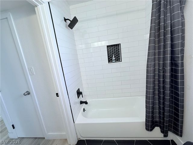 2013 Howard Avenue, Las Vegas, NV 89104