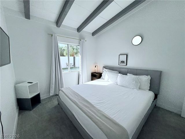 2013 Howard Avenue, Las Vegas, NV 89104