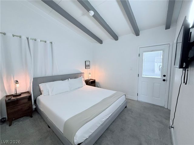 2013 Howard Avenue, Las Vegas, NV 89104