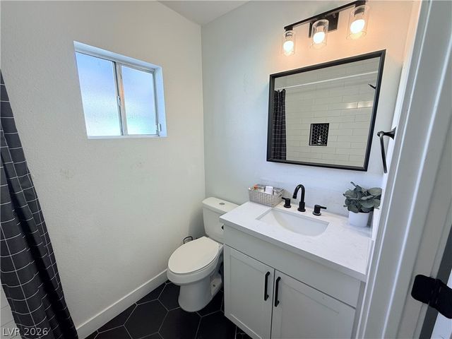 2013 Howard Avenue, Las Vegas, NV 89104