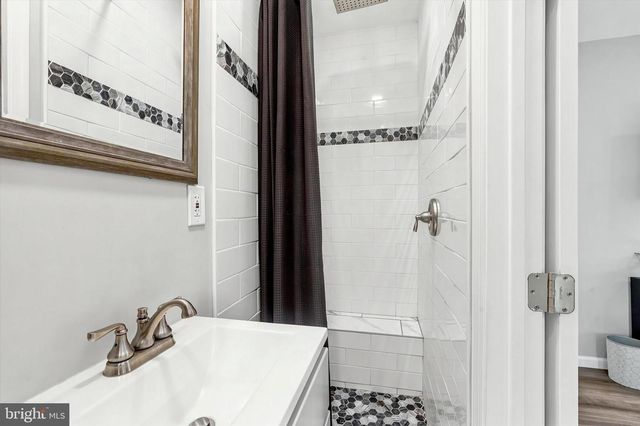 1319 W WYOMING AVE, Philadelphia, PA 19140
