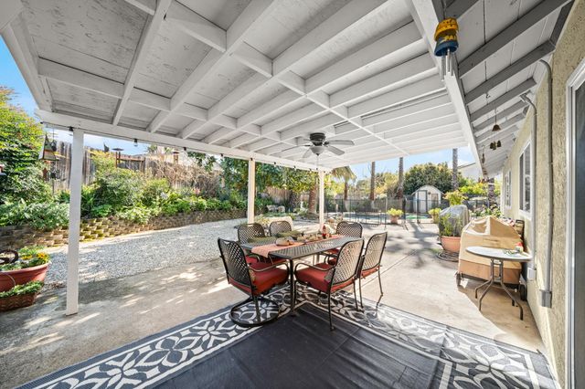 8336 Newbridge Way, Citrus Heights, CA 95610