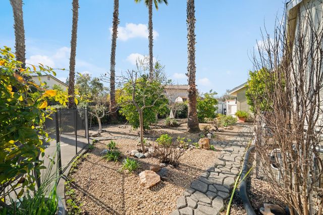 8336 Newbridge Way, Citrus Heights, CA 95610