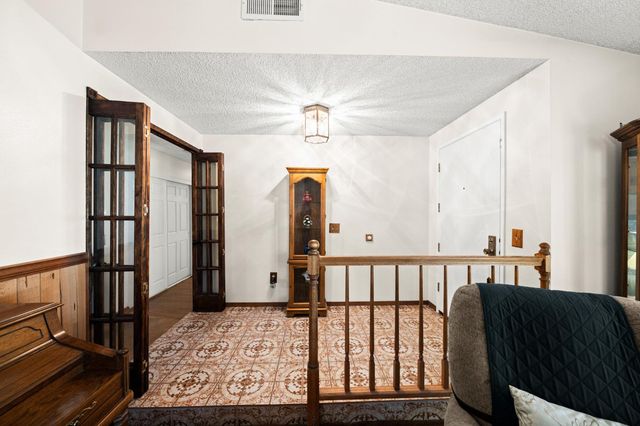 8336 Newbridge Way, Citrus Heights, CA 95610