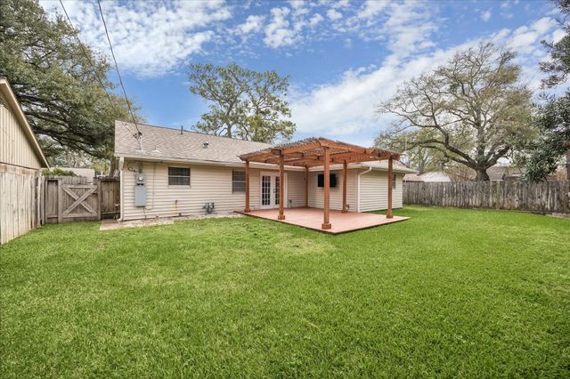 4415 Grass Valley Street, Houston, TX 77018