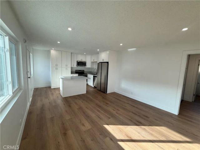 1041 Bennett, Long Beach, CA 90804