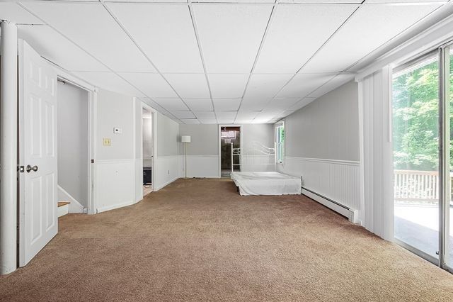 42 Iowa St, Worcester, MA 01602