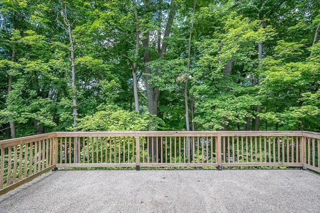42 Iowa St, Worcester, MA 01602