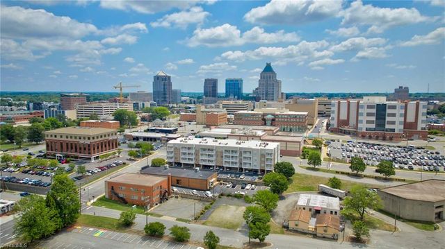 605 W Market Street 206, Greensboro, NC 27401