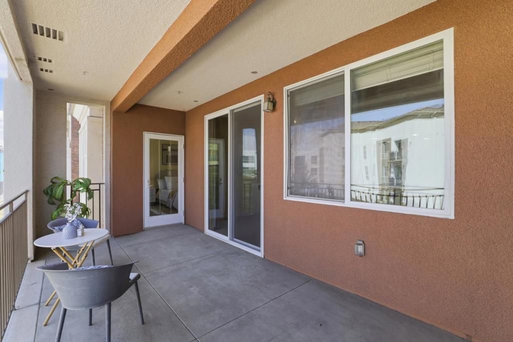 Image 23 of property listing at 809 Auzerais Avenue 322, San Jose, CA 95126