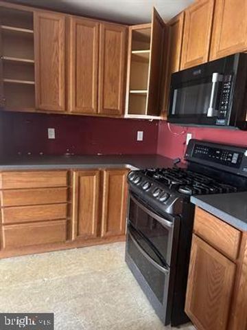 968 HAZELWOOD RD, Toms River, NJ 08753