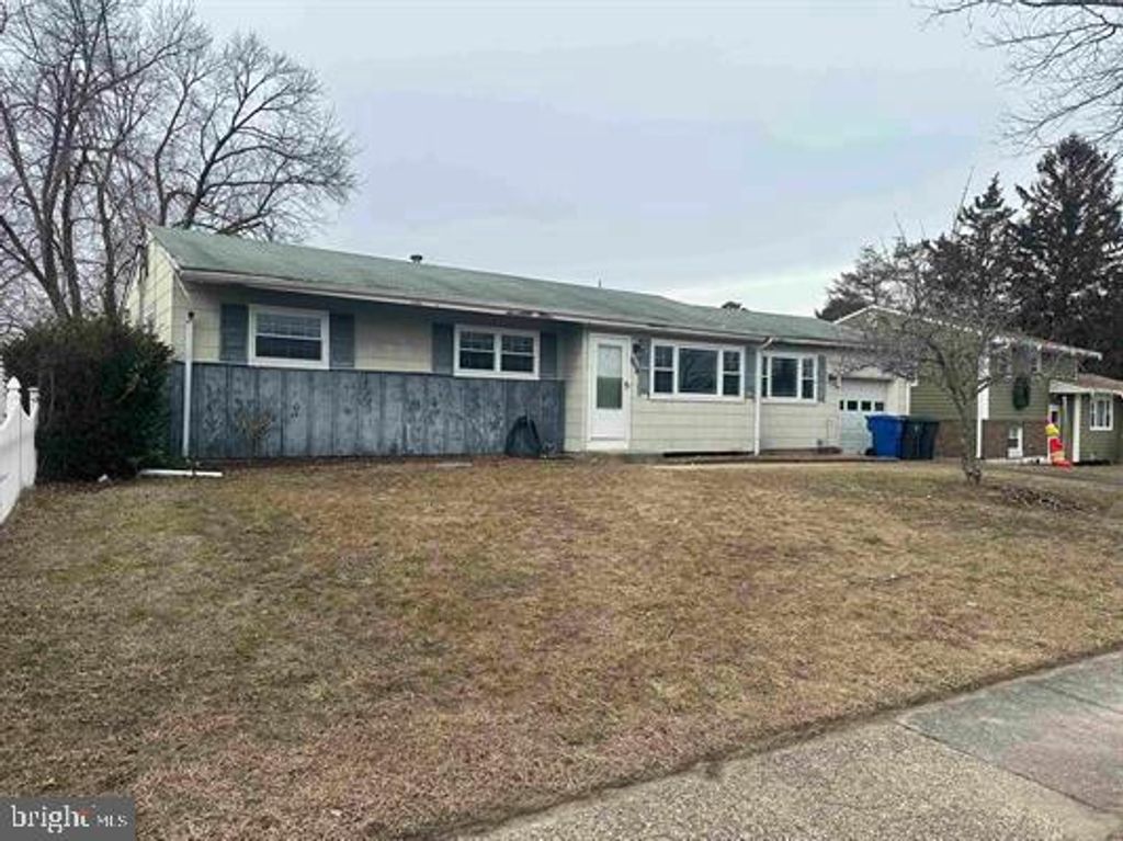 968 HAZELWOOD RD, Toms River, NJ 08753