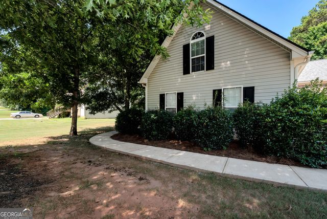 222 Jefferson Walk Circle, Jefferson, GA 30549