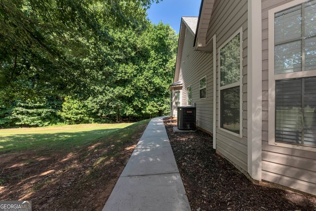 222 Jefferson Walk Circle, Jefferson, GA 30549