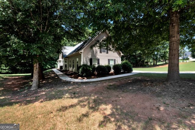 222 Jefferson Walk Circle, Jefferson, GA 30549