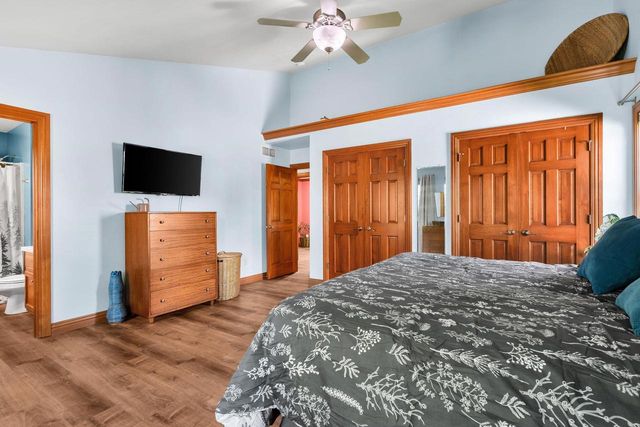 4501 N STONEBRIDGE COURT, Appleton, WI 54913