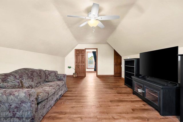4501 N STONEBRIDGE COURT, Appleton, WI 54913